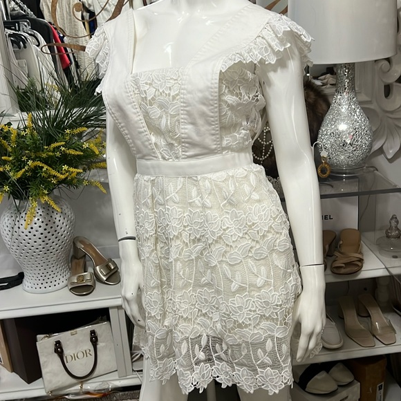 206. SELF-PORTRAIT White Lace Square Neckline Dress 2 - Picture 1 of 17